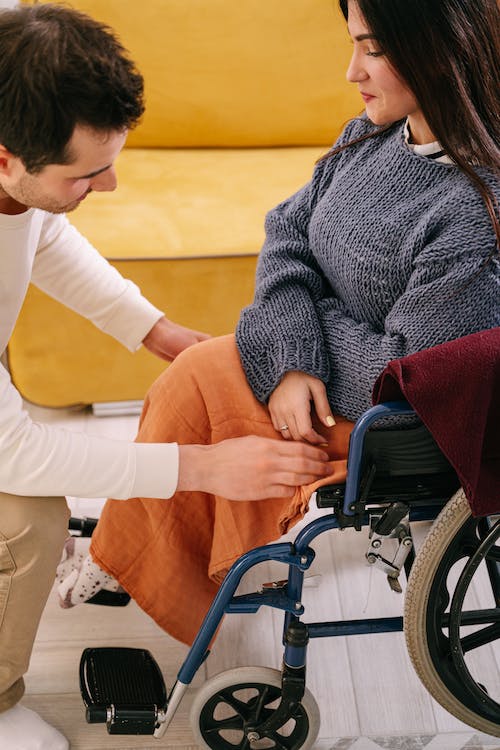 sostegno e aiuto per disabili