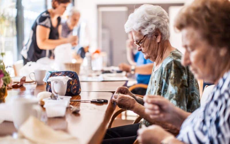 Attività per anziani con demenza: cosa fargli fare?