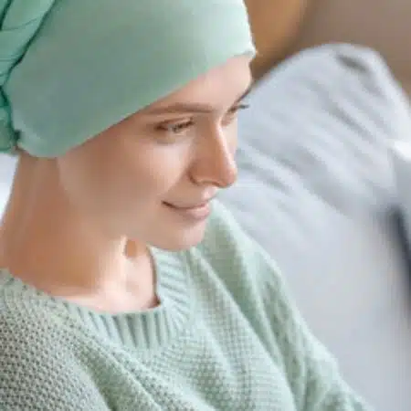 foto di un paziente oncologico bisognoso di assistenza a domicilio